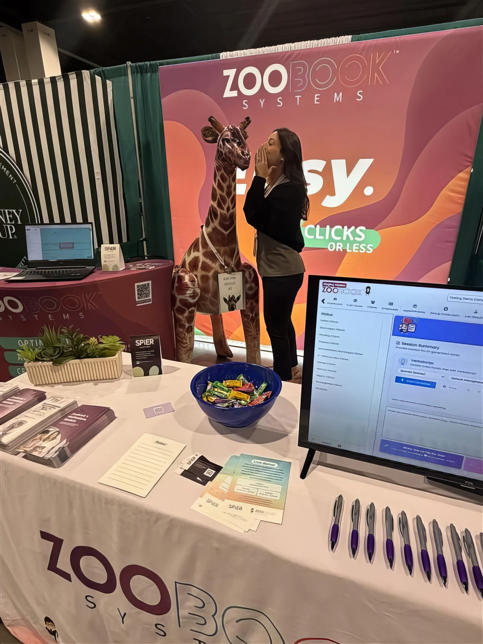 Zoobook Systems live demo at trade show